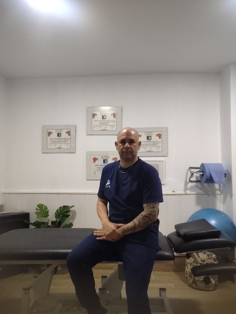 DELIO NORIEGA - MASAJE FUNCIONAL- QUIROPRAXIA-ACUPUNTURA · Fotos 11